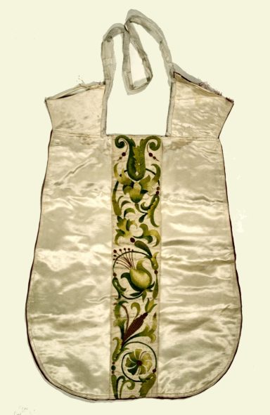 Photo 12 Broderie sur soie