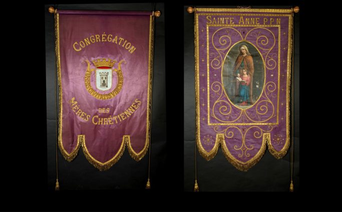 Bannière de la congrégation des mères Chrétiennes et au verso Sainte Anne