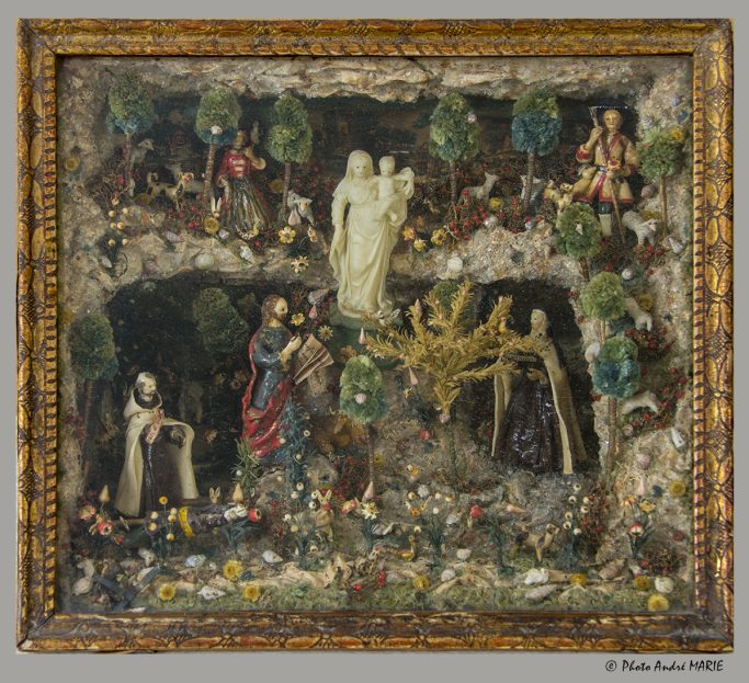 Paradis Sainte conversation Vierge entouré de moines : Paysage où s’organise une vie autour d’une Vierge à l’enfant – 18e