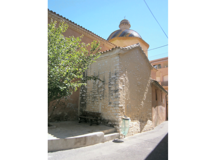 Porte en cintre obturée